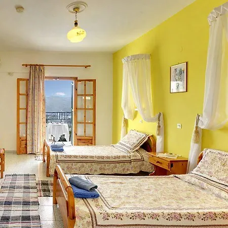 Captain Spiros Guest house